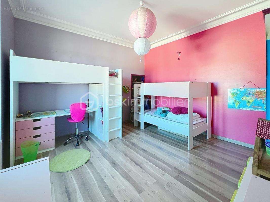 Authentique mas en pierre de 150 m² avec dépendances et cour privée - photo 8