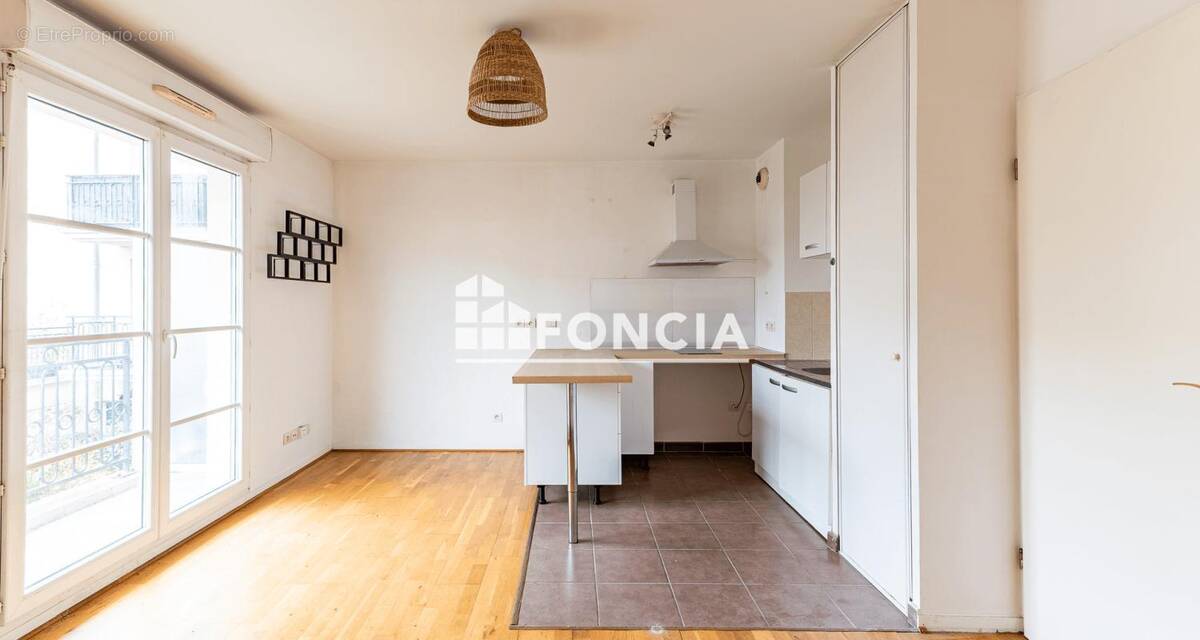 Appartement à BUSSY-SAINT-GEORGES