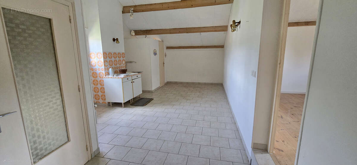 Maison à DUNIERES