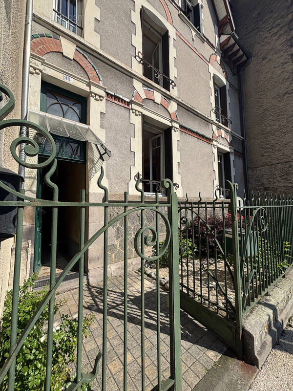 Maison à AURILLAC