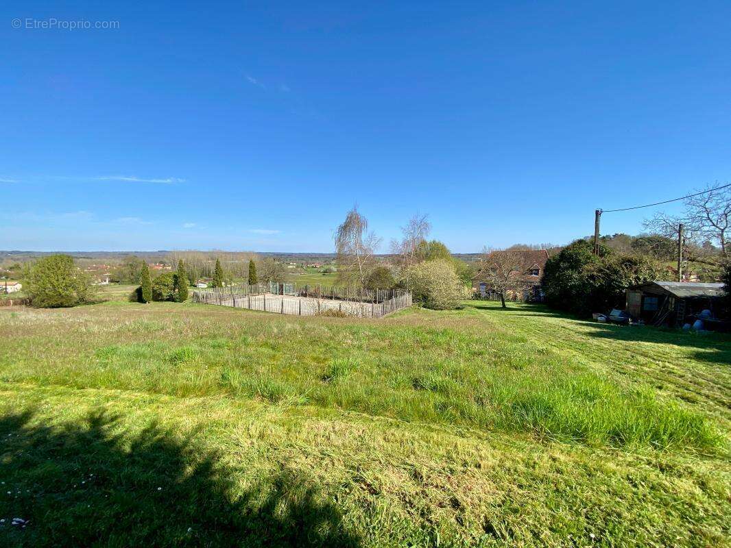 Maison à SAINTE-ALVERE