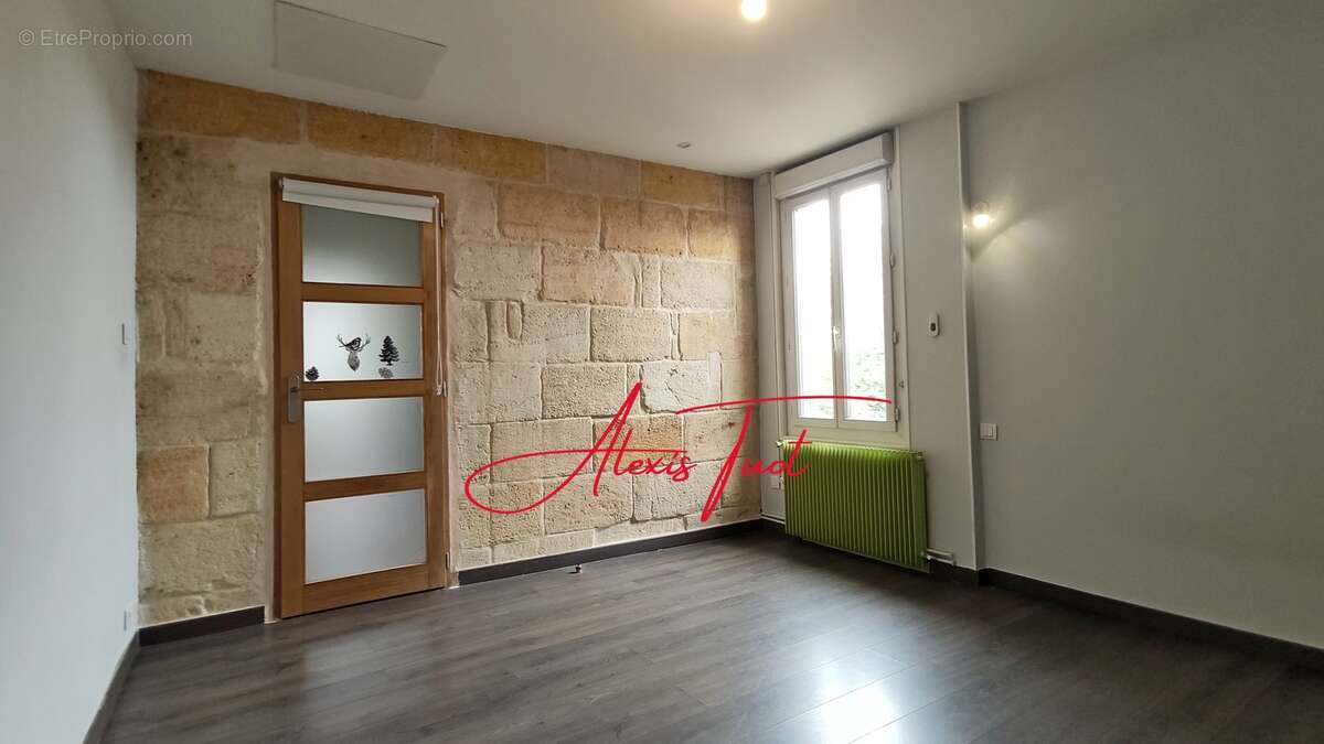 Maison à SAINT-LOUBES