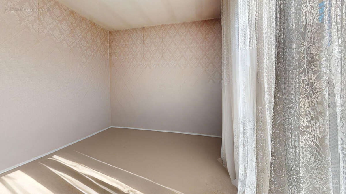 Maison à CASTELGINEST