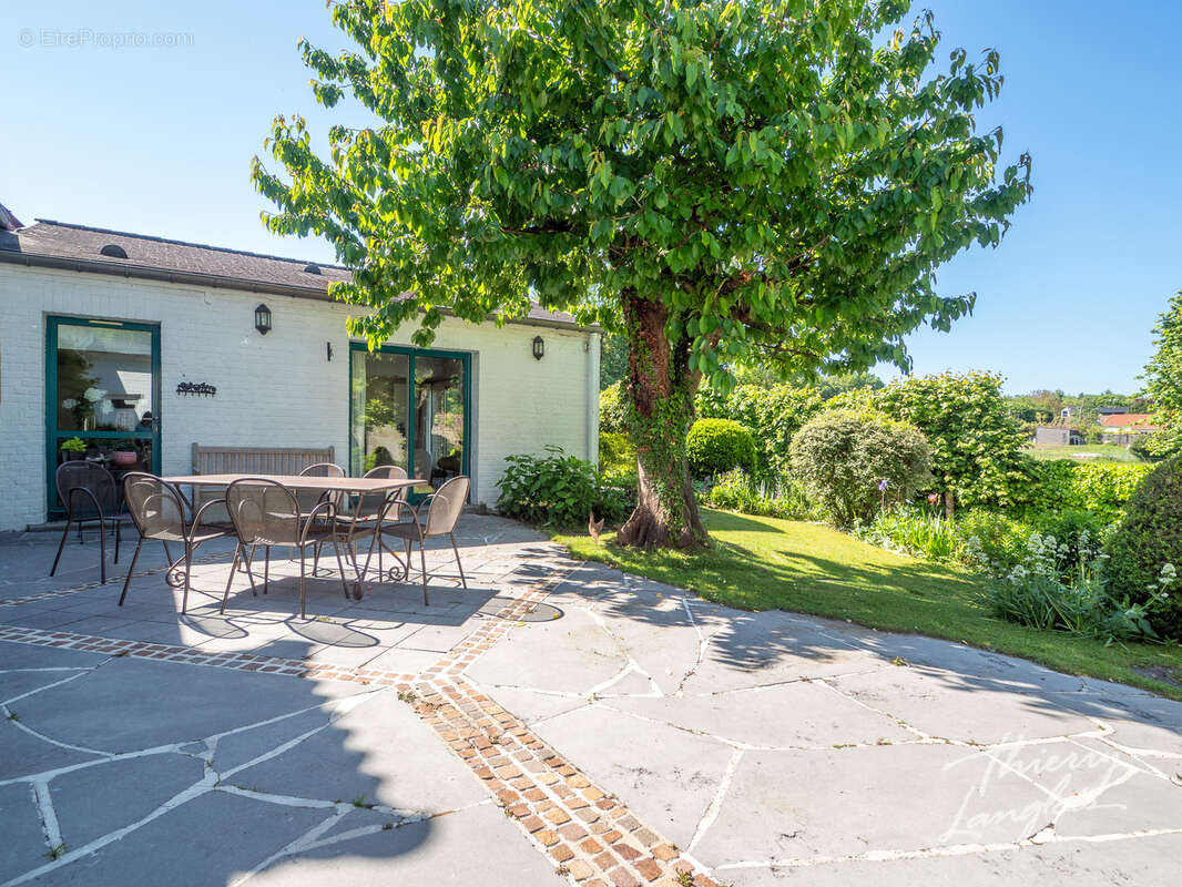Maison à CHERENG