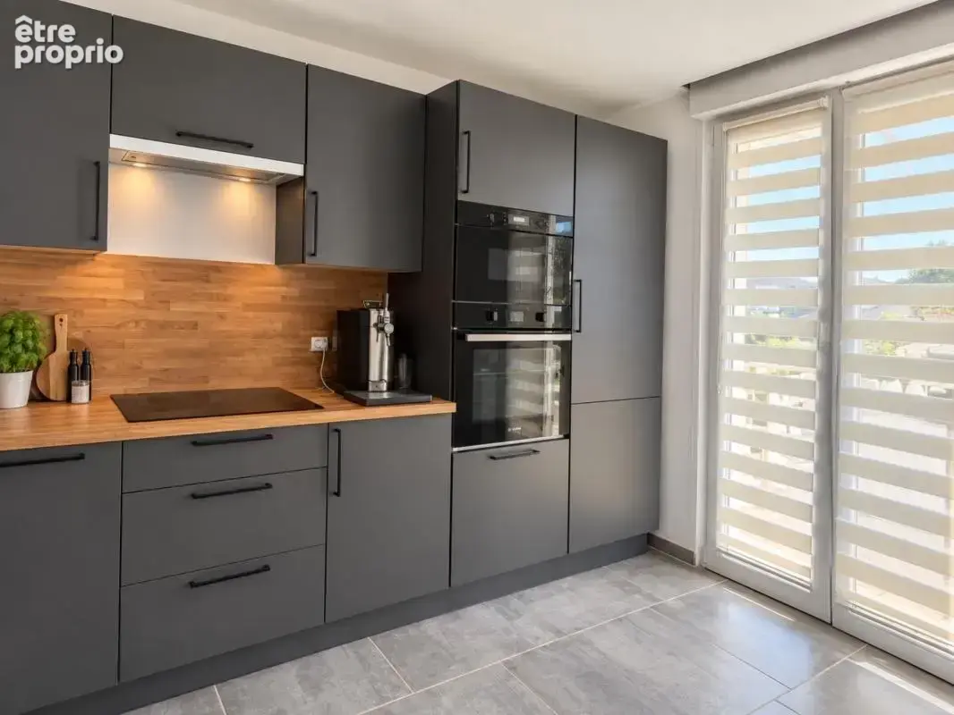 Proche du lac: beau pavillon individuel + second logement - photo 3