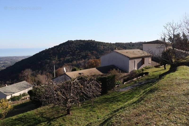 Maison à PENTA-DI-CASINCA