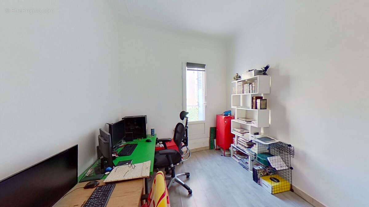 Appartement à MARSEILLE-2E