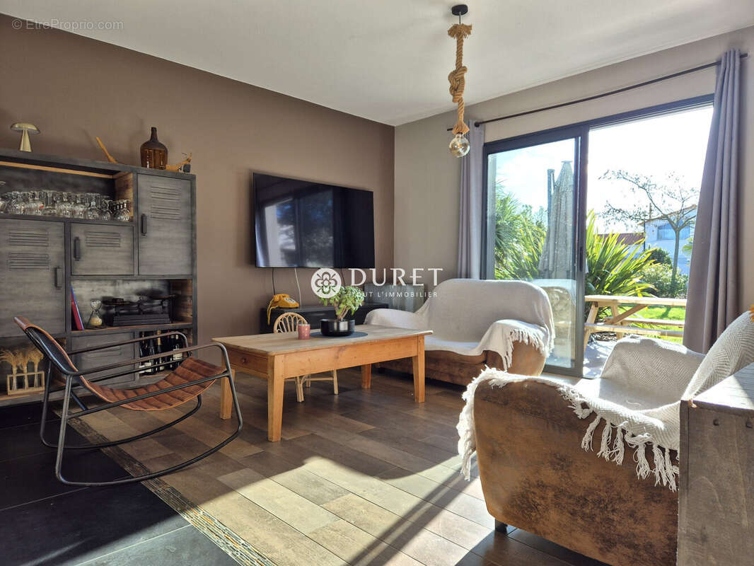 Maison à COMMEQUIERS