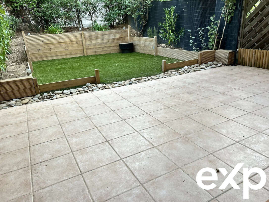 Appartement à MALLEMORT