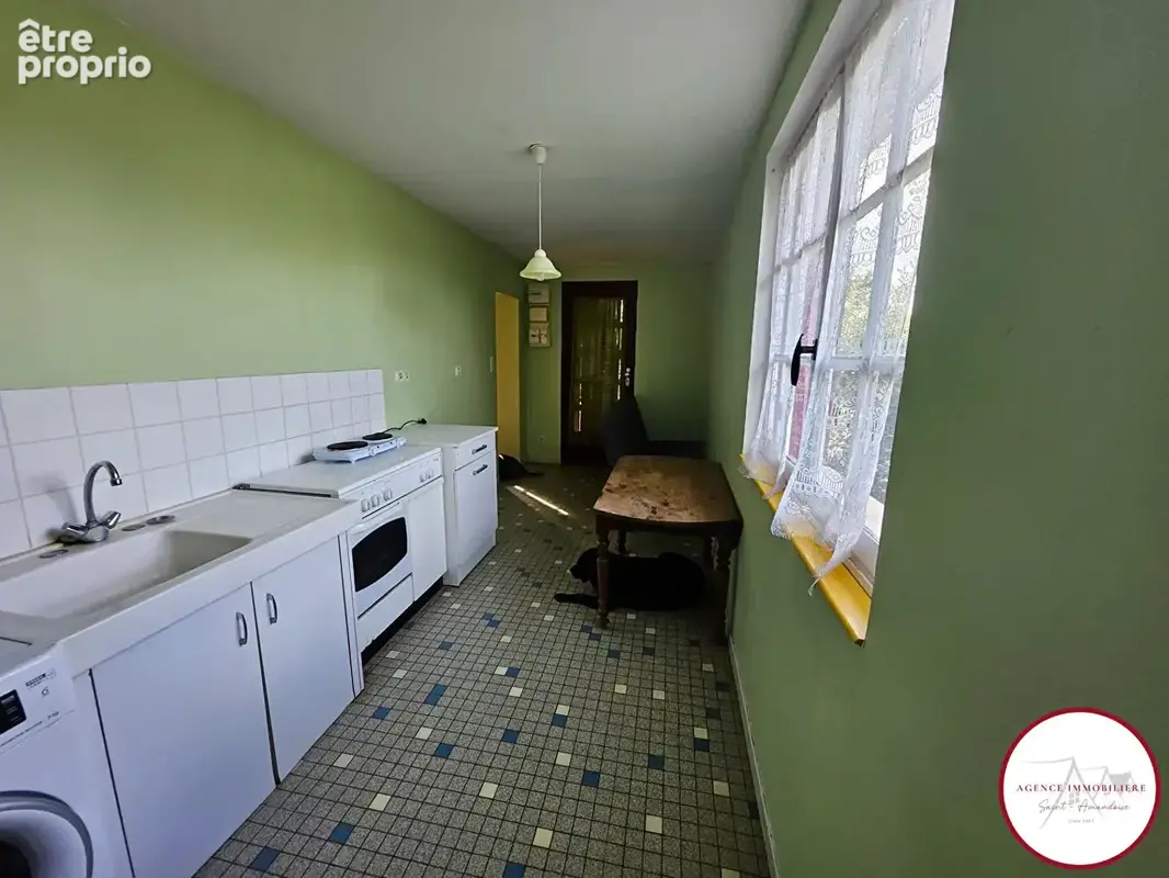 Maison de caractère à rénover , Lurcy-Lévis, 65 m² sur 6000 m² de terrain arboré - photo 5