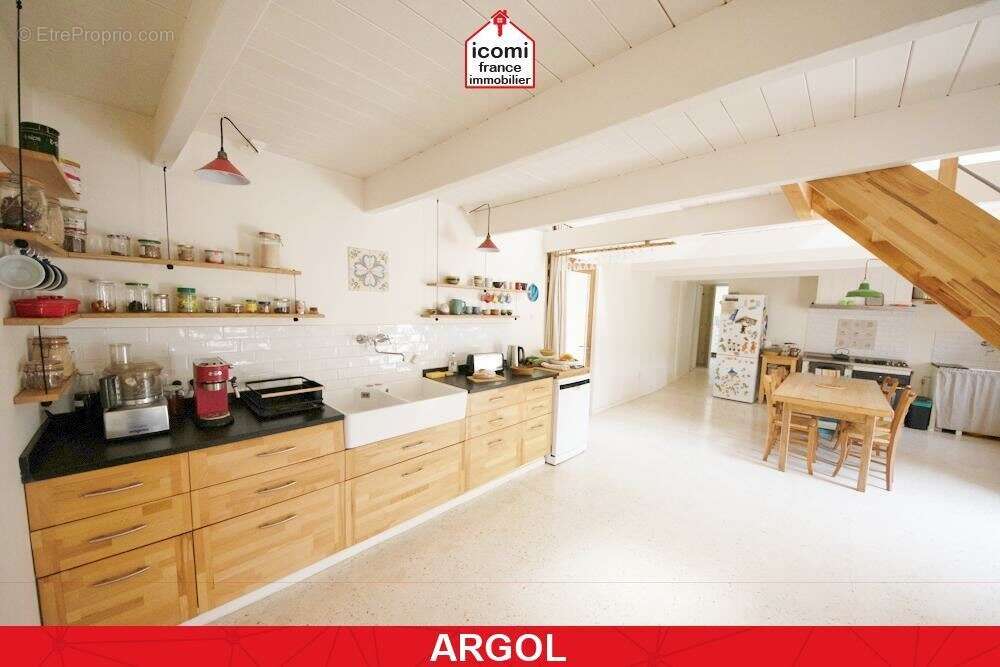 Finistere - argol (29560) - a vendre - maison 123m2 carrez - 144m2 utile - 4 chambres - renovee a neuf - grand hangar - 7 ha - - photo 2