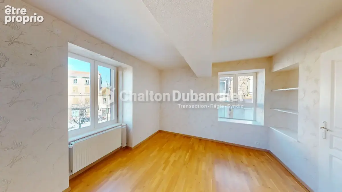 Coutouvre - maison de ville 235 m² ? 5 chambres ? jardin ? - photo 5
