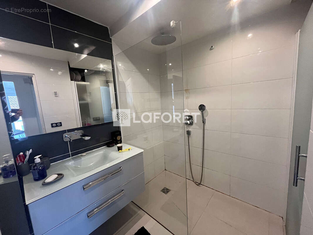 Appartement à VILLEMOMBLE