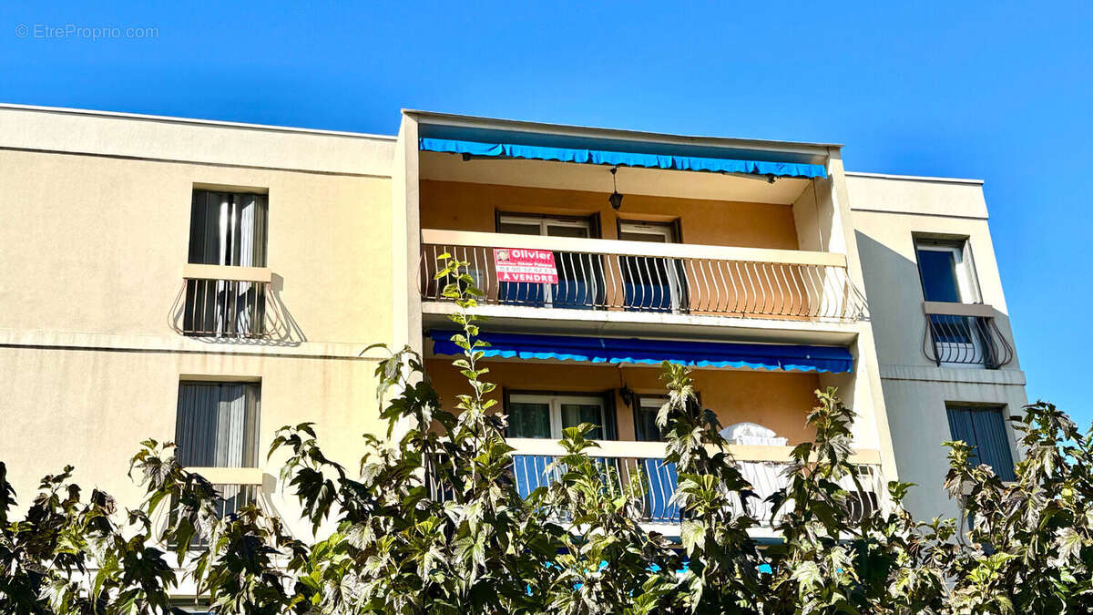 Appartement à SORGUES