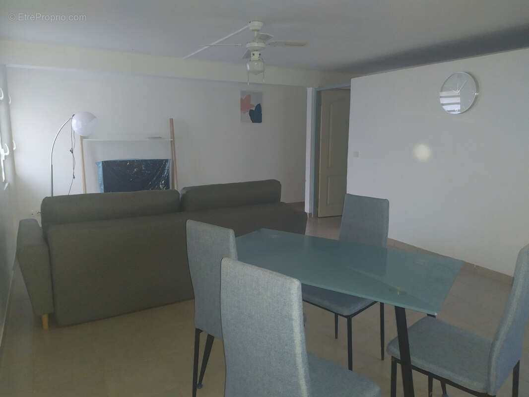 Appartement à MATOURY