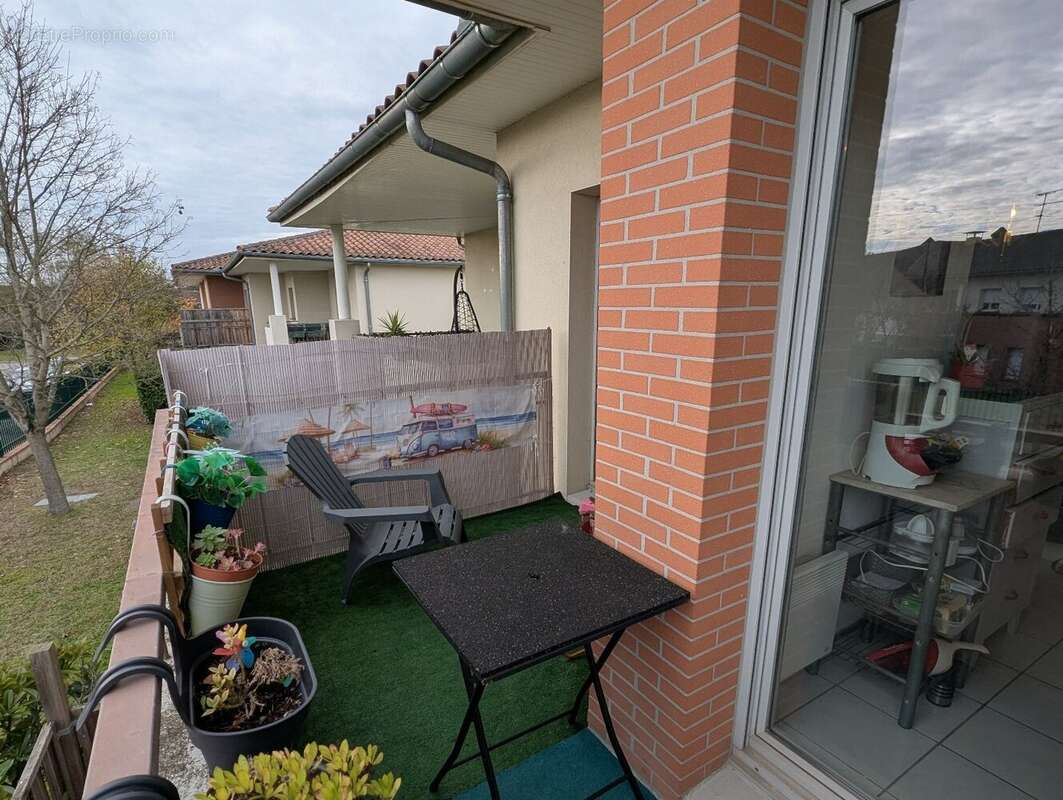 Appartement T3 57.74 m² avec balcon et piscine - photo 10