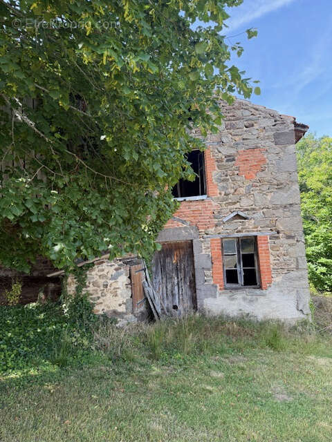 Maison à COMBRONDE