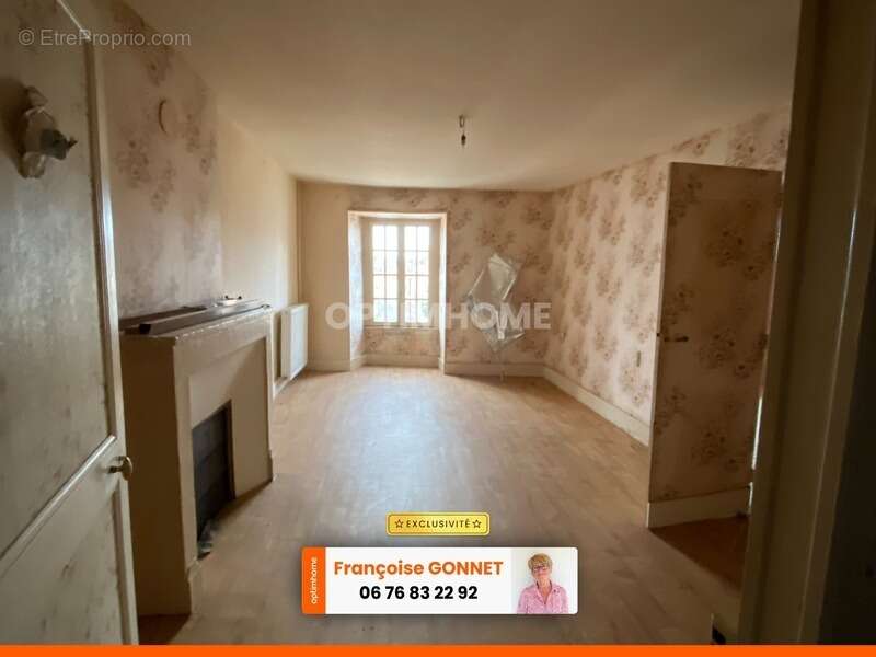 Maison à LE CHATELET