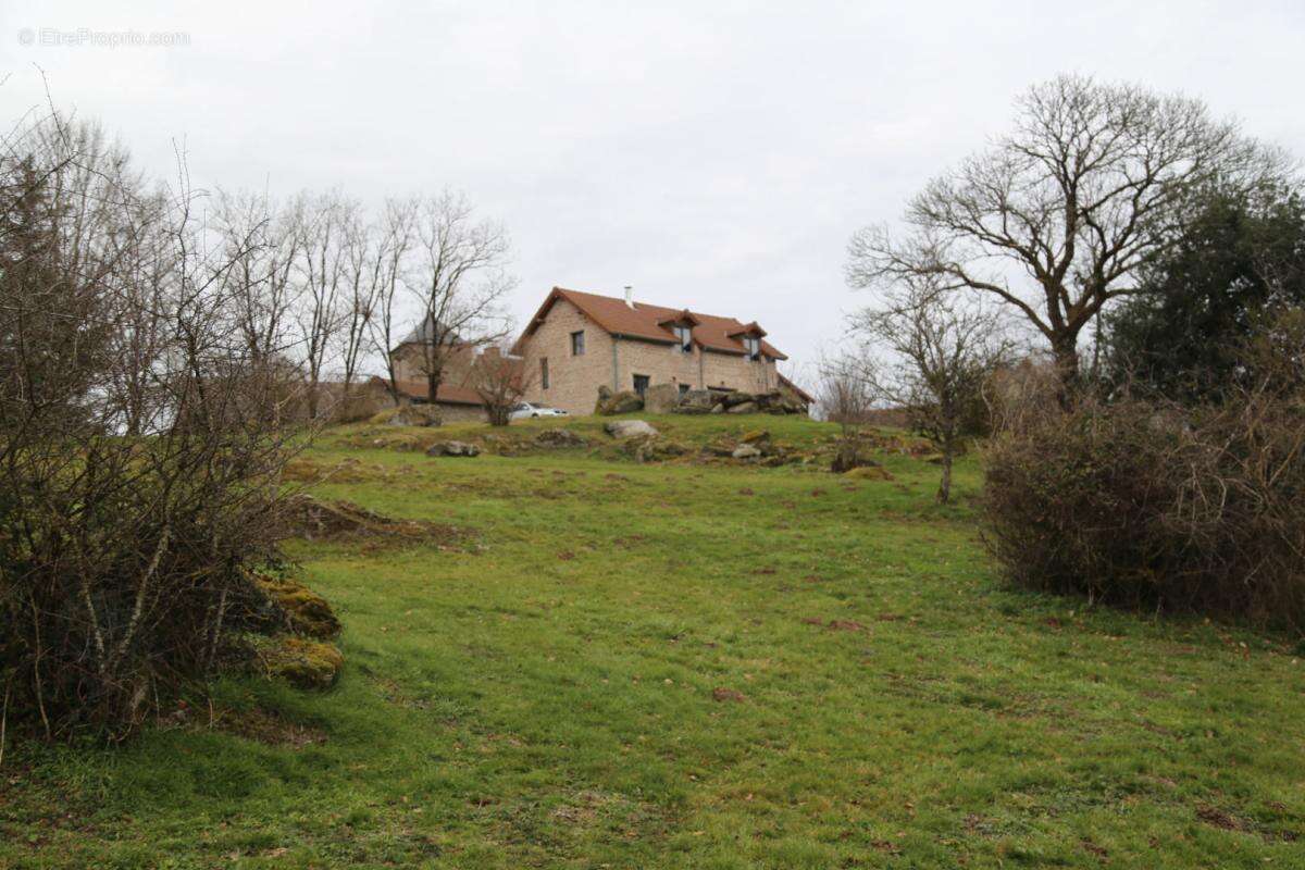 Maison à DETTEY