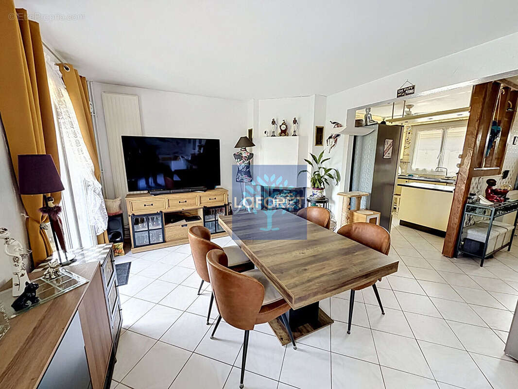 Maison Marolles En Hurepoix 7 pièce(s) 150 m2 - photo 2