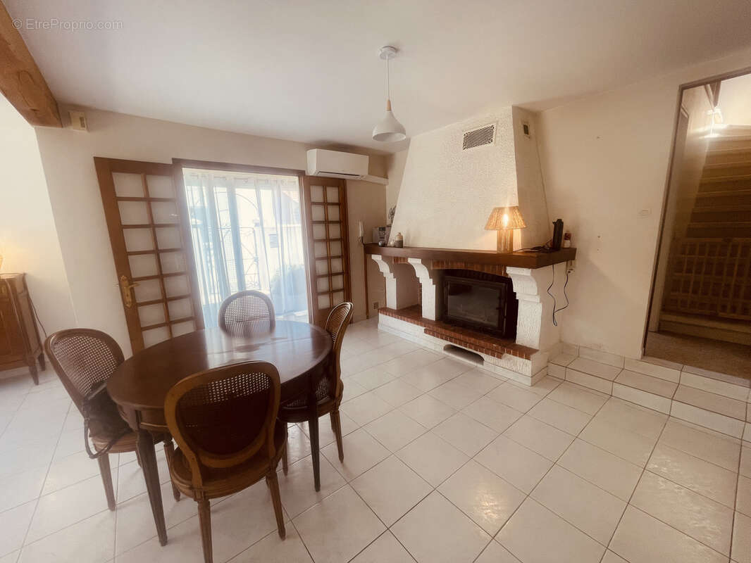 Maison à VALRAS-PLAGE