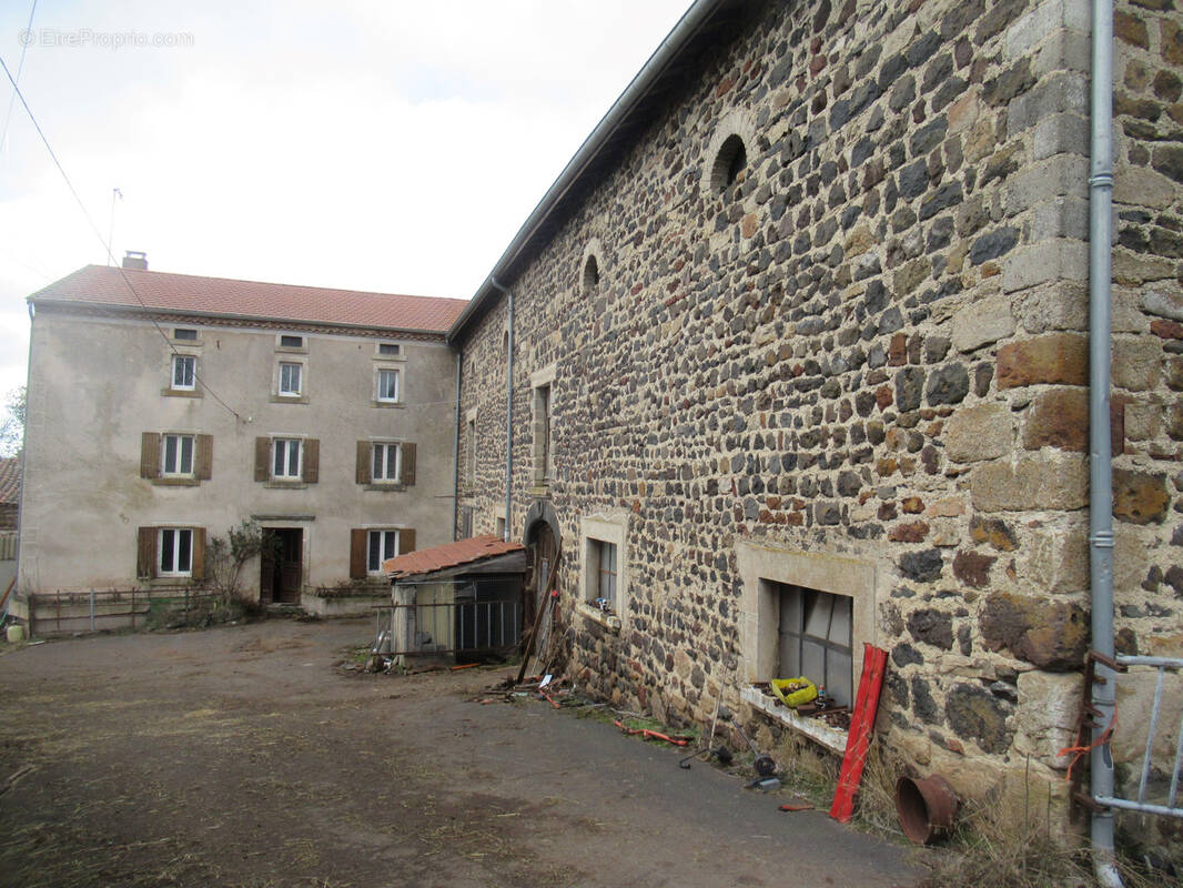 Maison à SAINT-HAON