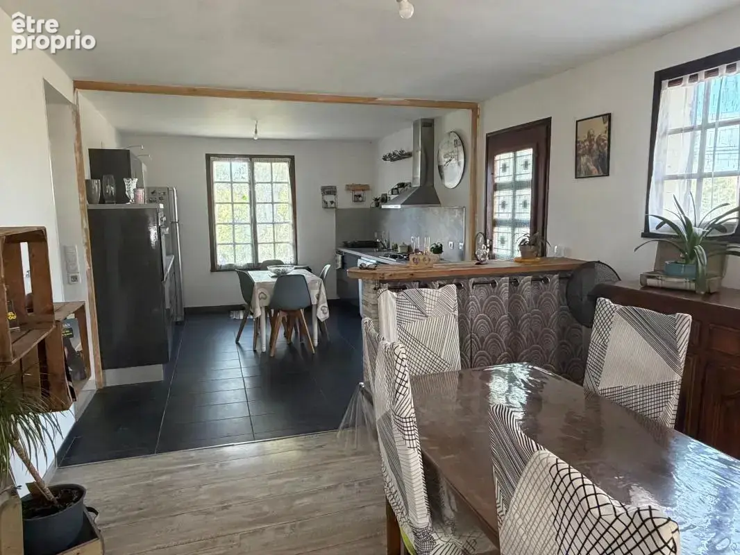 Maison lumineuse avec terrasse plein sud et grand sous-sol, aux portes du Bugue - photo 9