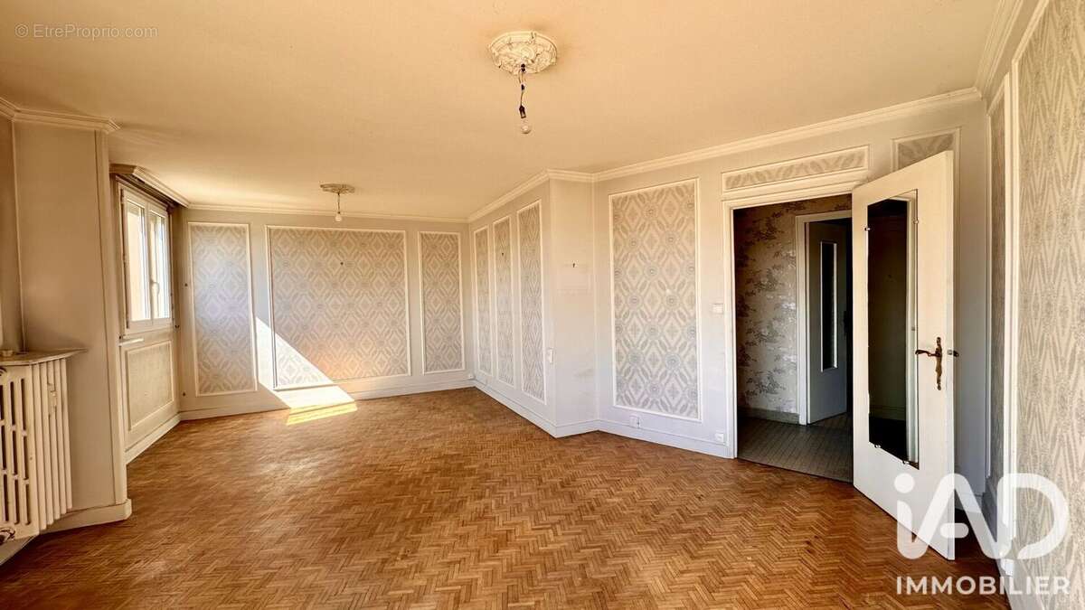 Appartement 78 m² à Besancon  - photo 2