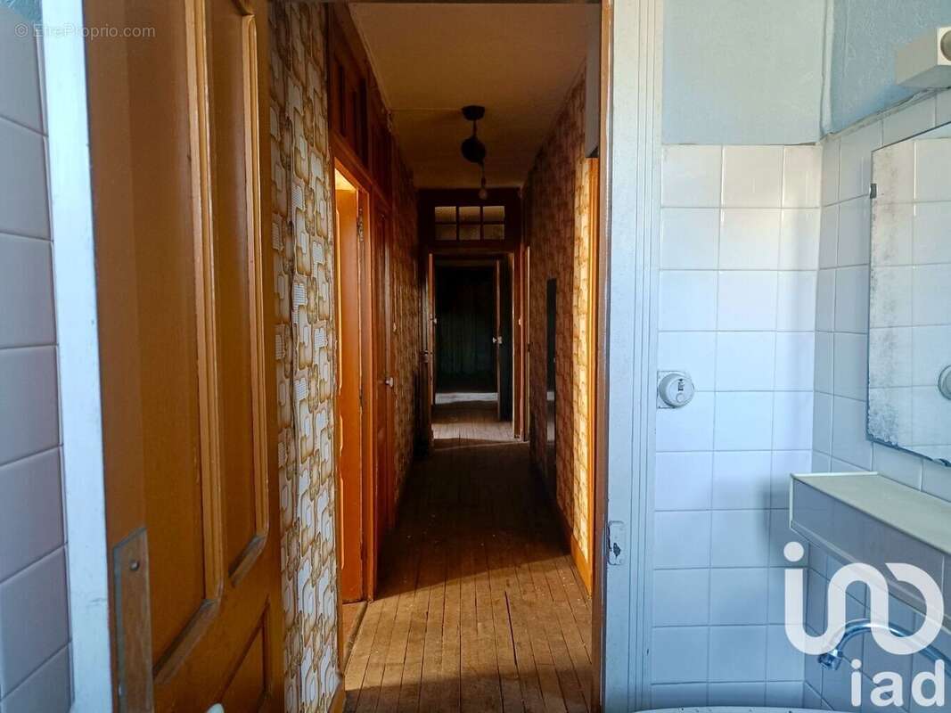 Photo 9 - Maison à BUGEAT