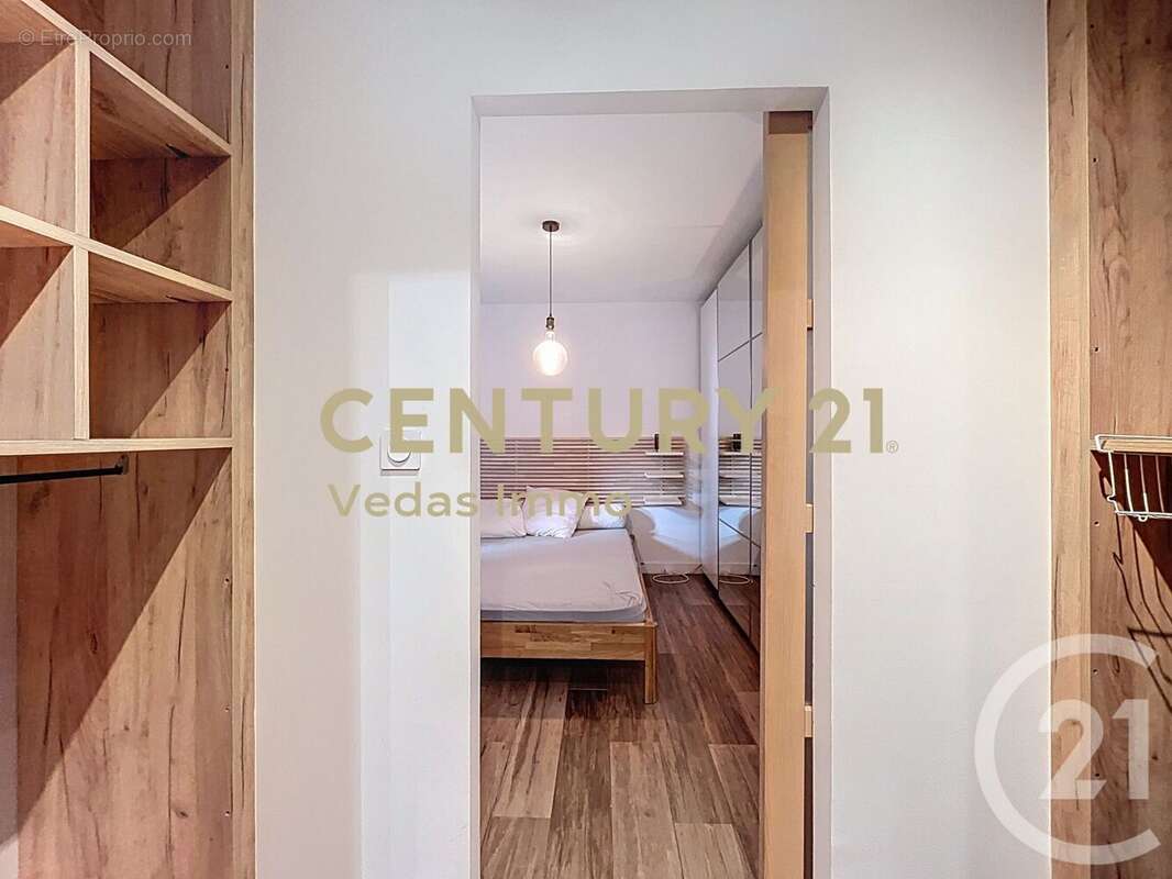 Maison à SAINT-JEAN-DE-VEDAS