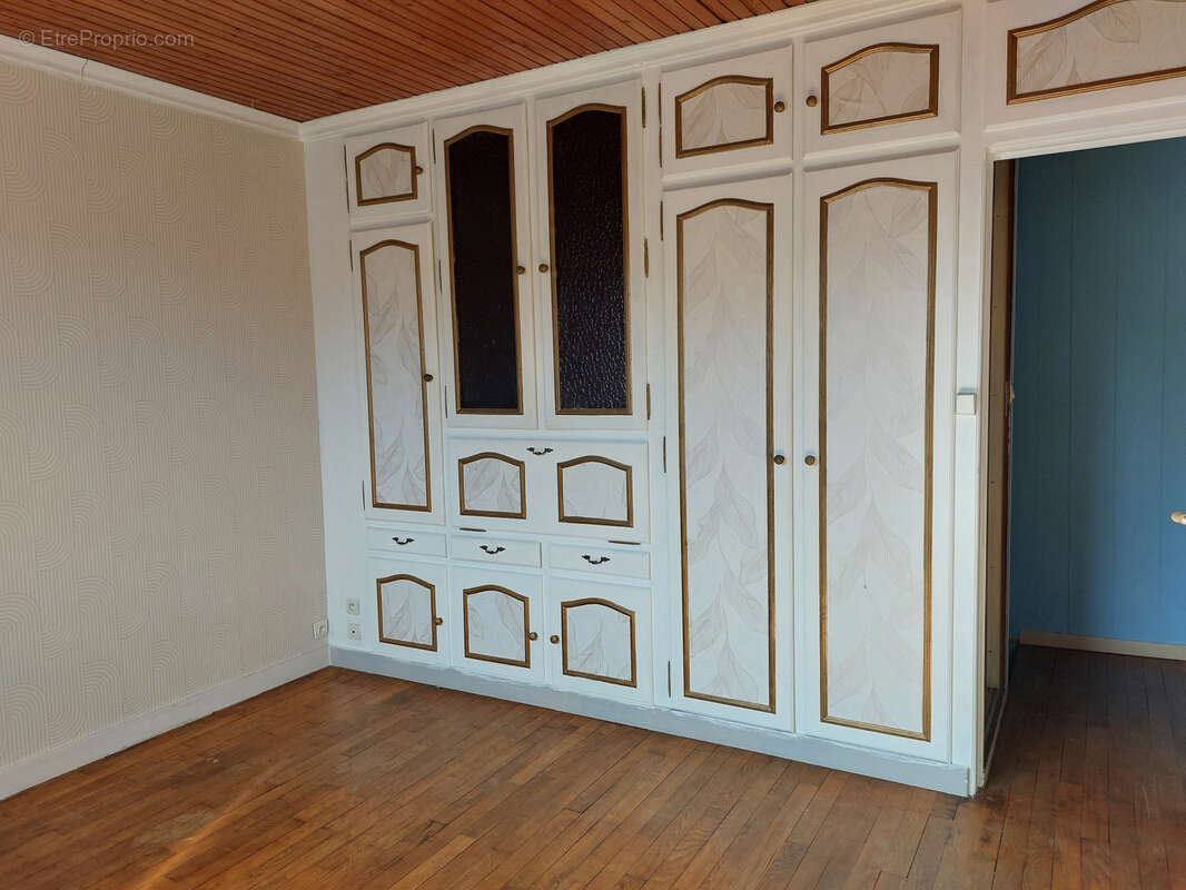 Maison à ARGENTON-L&#039;EGLISE