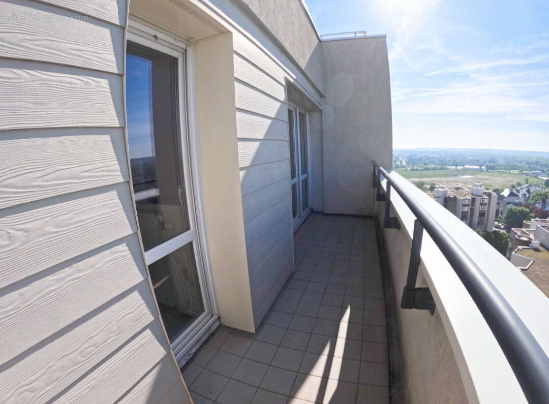 93270 SEVRAN  - Appartement 2 pièces 55.02 m² - Balcon- Dernier étage - photo 7