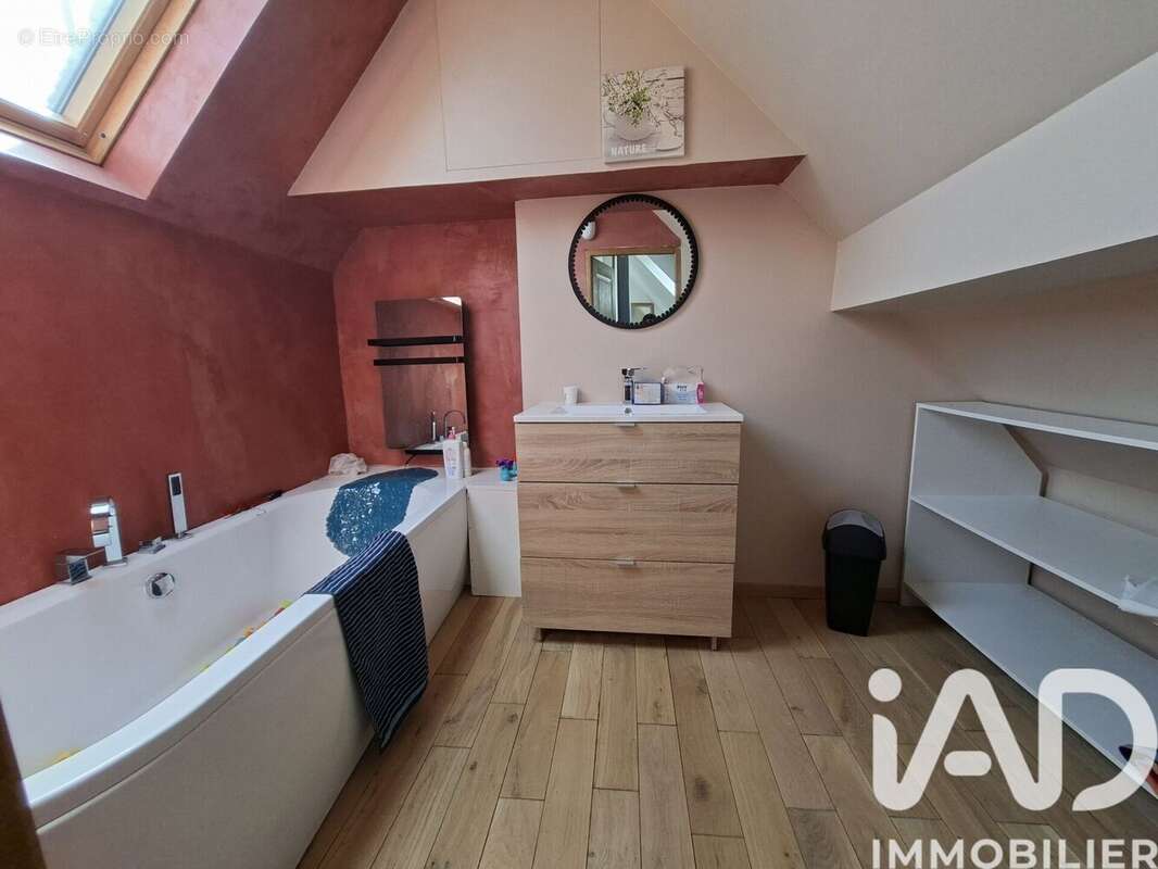 Photo 5 - Maison à VILLEBLEVIN