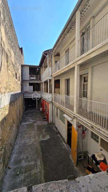  Immeuble de rapport – Hypercentre de Tarbes - photo 3