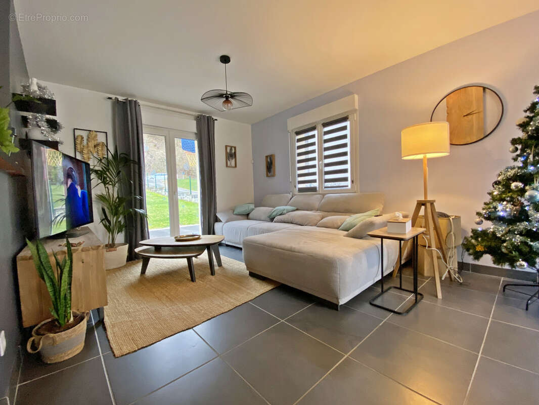 Maison à LEROUVILLE