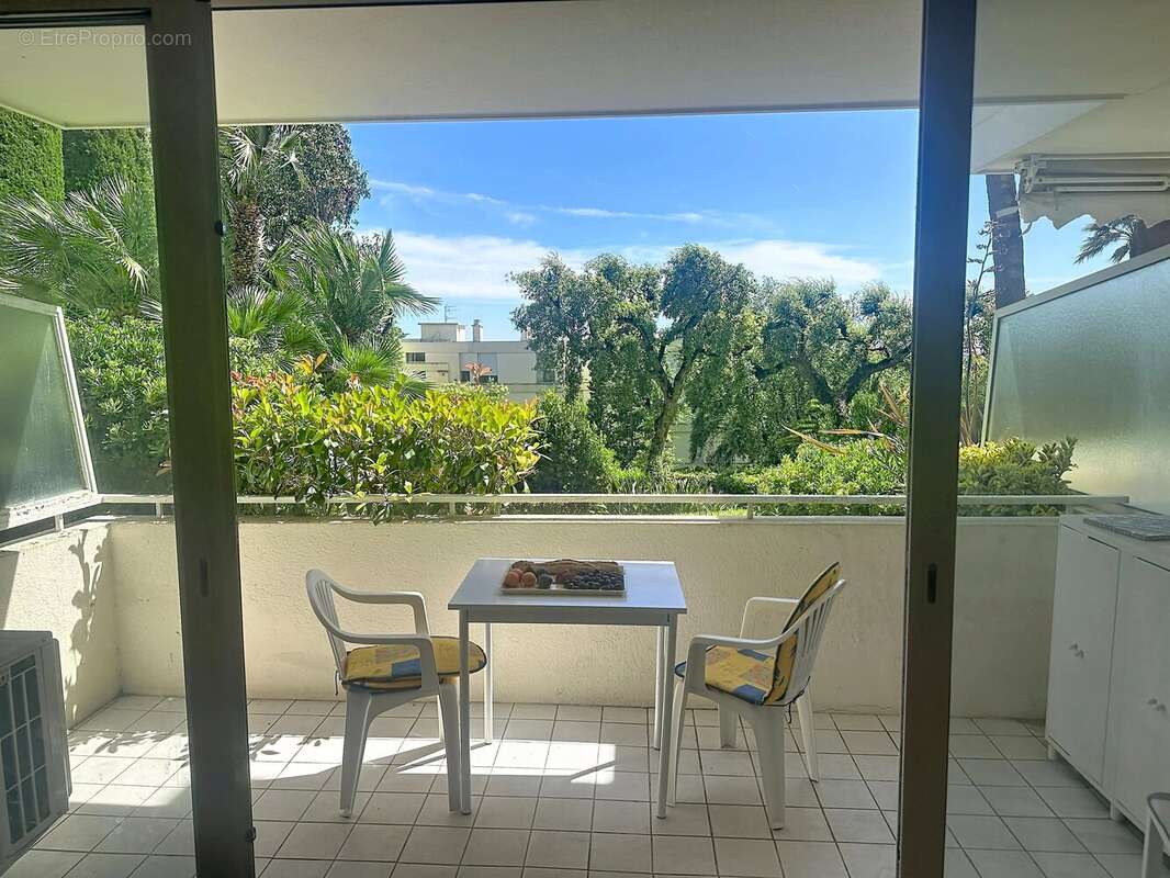 Cannes – basse californie  studio rdj avec terrasse – résidence de standing - photo 10