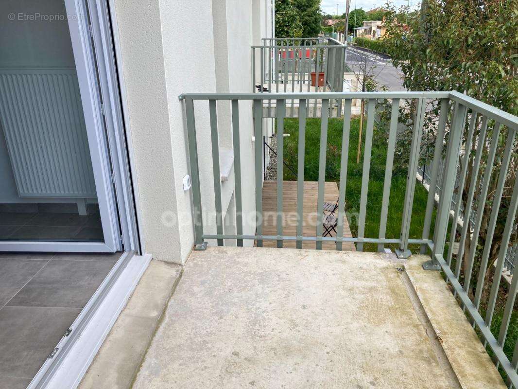Appartement T2 en R+1 sur EAUNES (31600) - photo 4