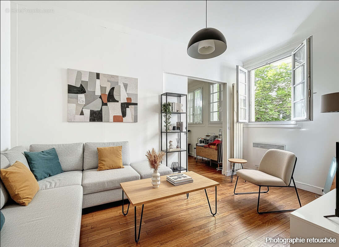 Appartement à COURBEVOIE