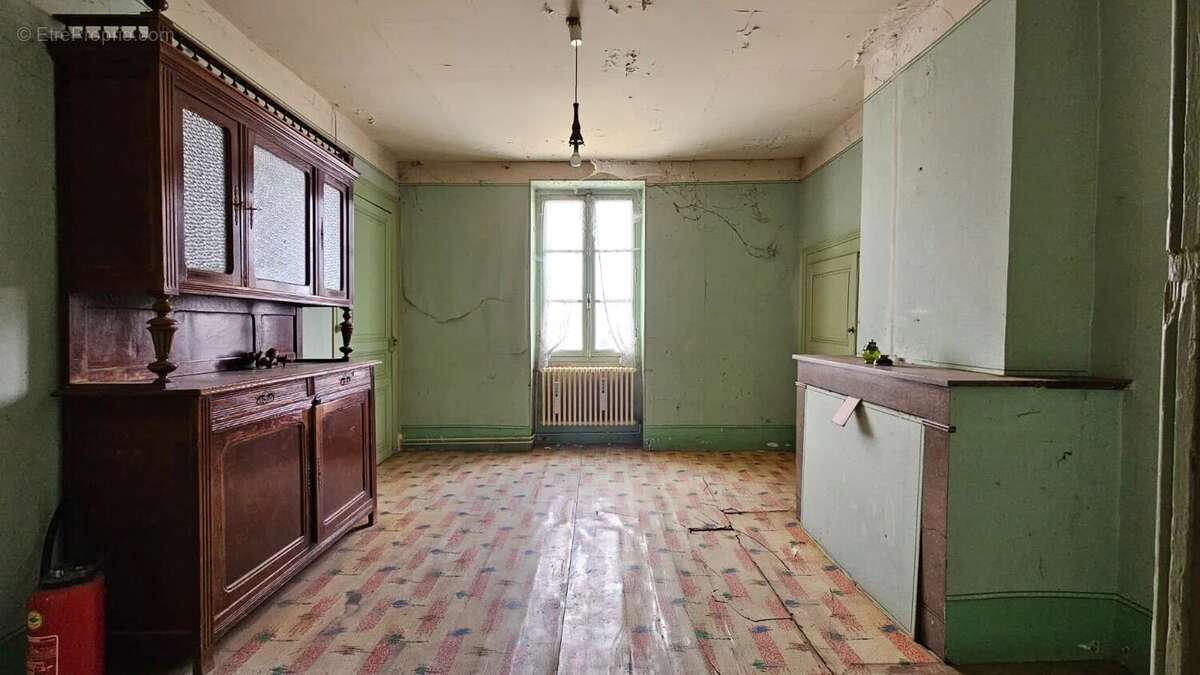 Maison à DOMMARTIN