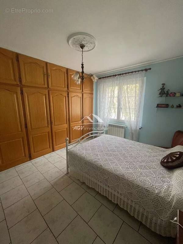 Maison à LES SALLES-DU-GARDON