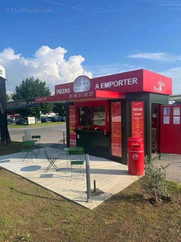 Commerce à BRIE-COMTE-ROBERT