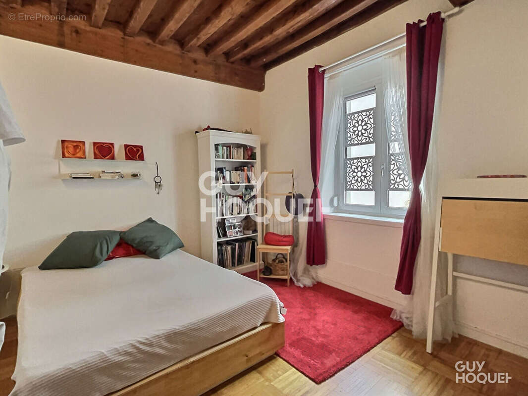 Appartement à SAINTE-FOY-LES-LYON