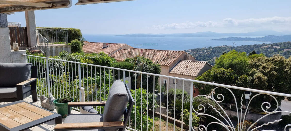 Maison à LES ISSAMBRES