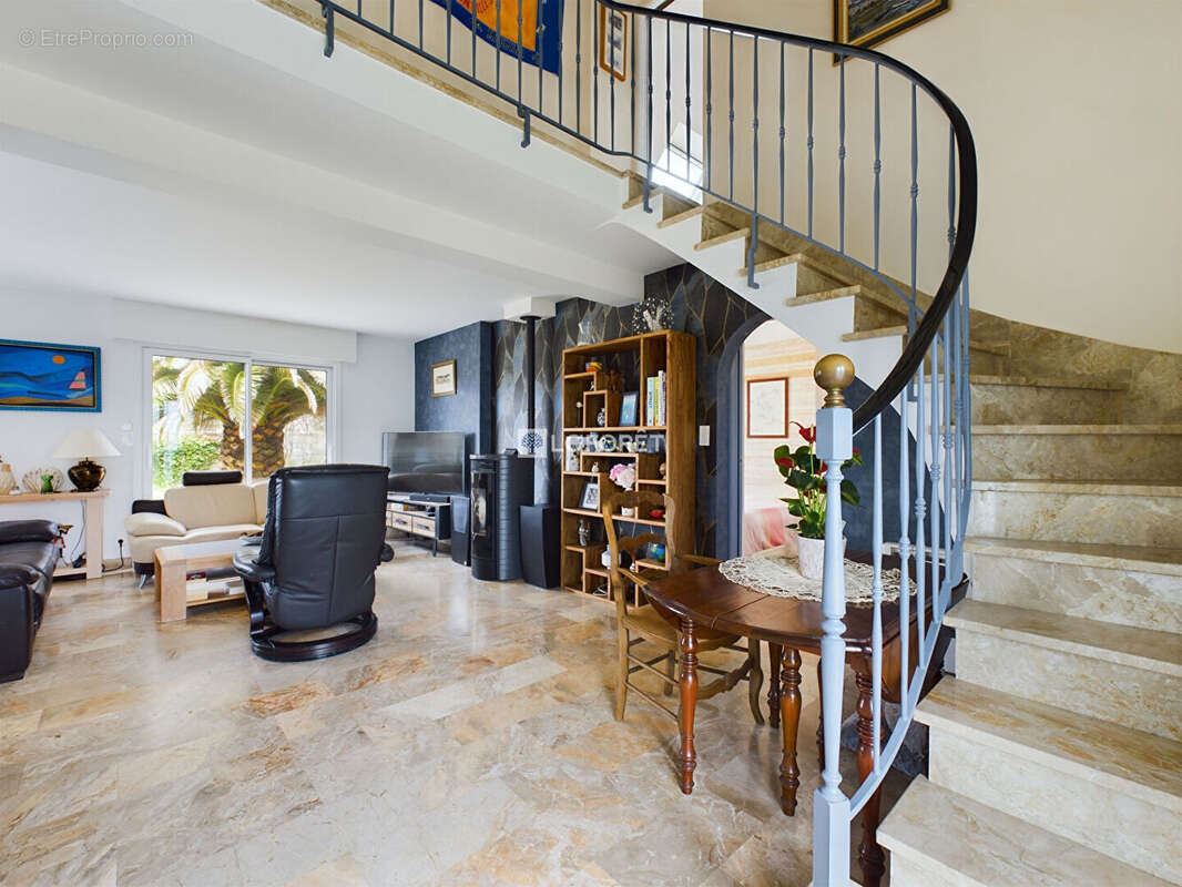 Maison à LOCTUDY