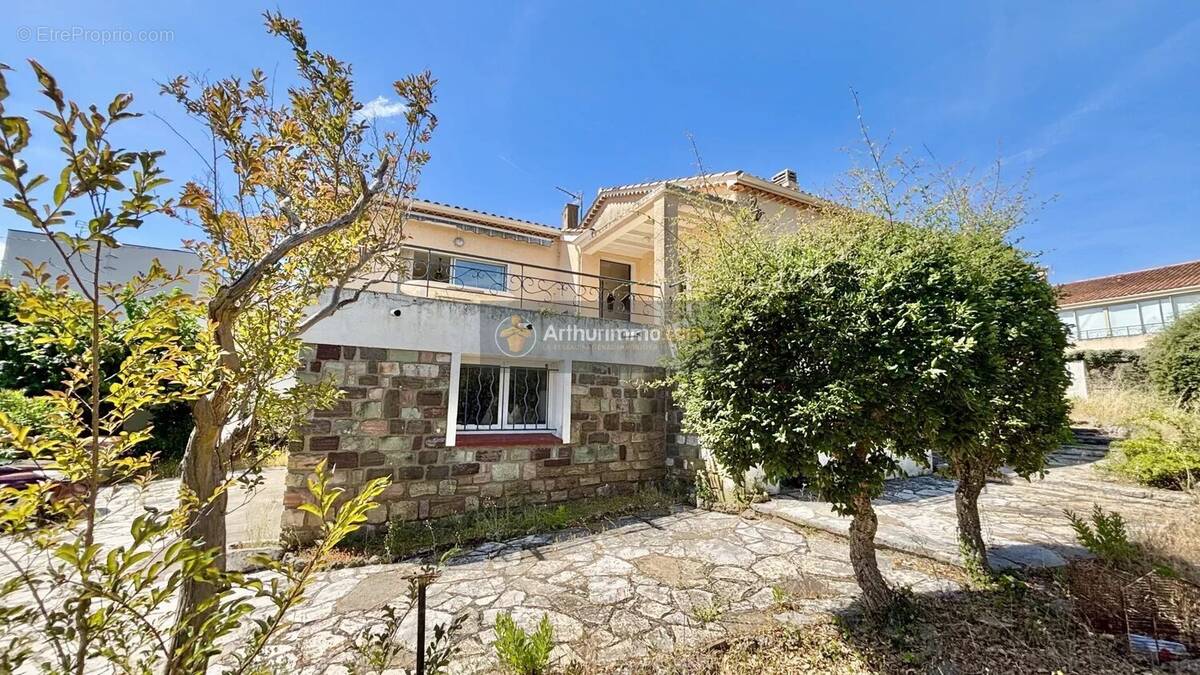 Photo Maison à Frejus au prix de 630 000€