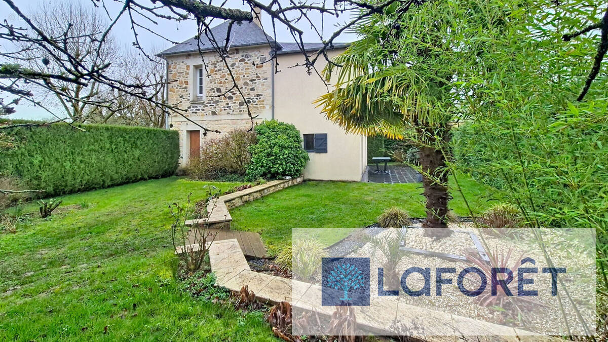 Maison à EVRECY