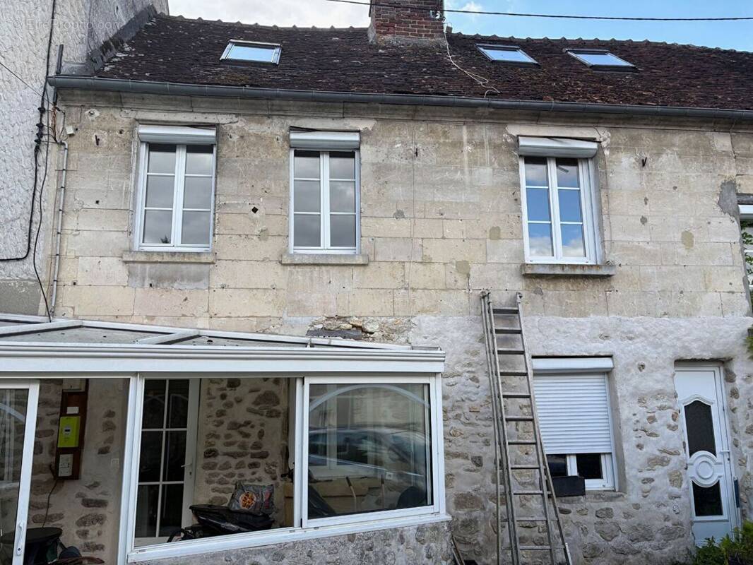 59240047b.jpg - Maison à GRISY-LES-PLATRES