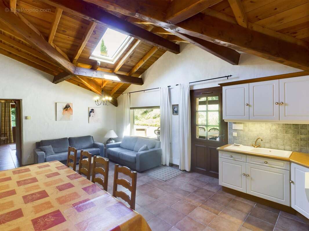 Maison à MONFLANQUIN