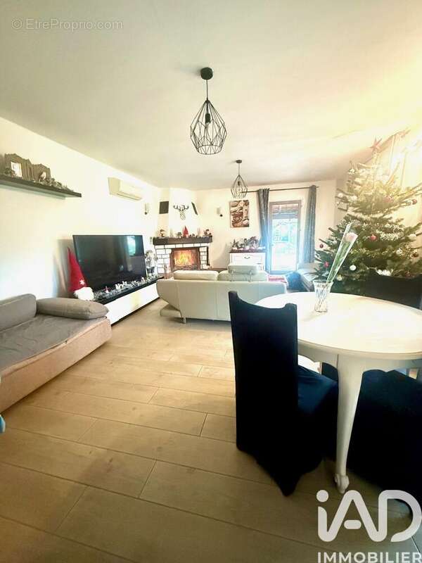 Photo 4 - Maison à LE LUC