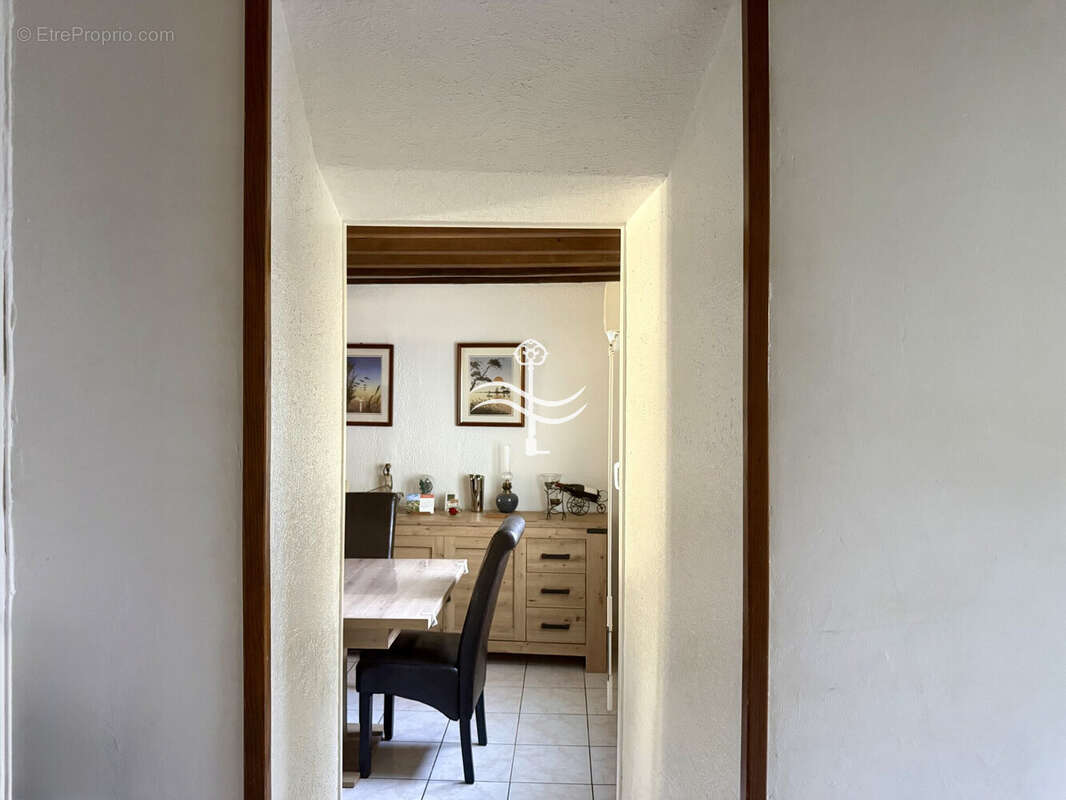 Maison 93 m² à Ouffieres  - photo 4